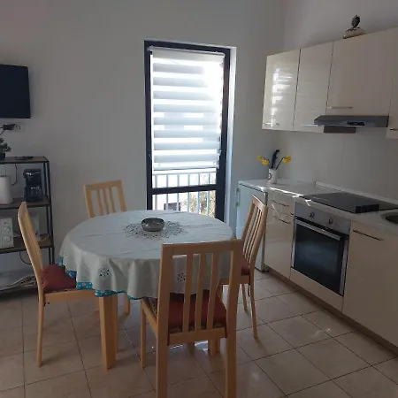Apartamento Ravni Labin  Exterior foto